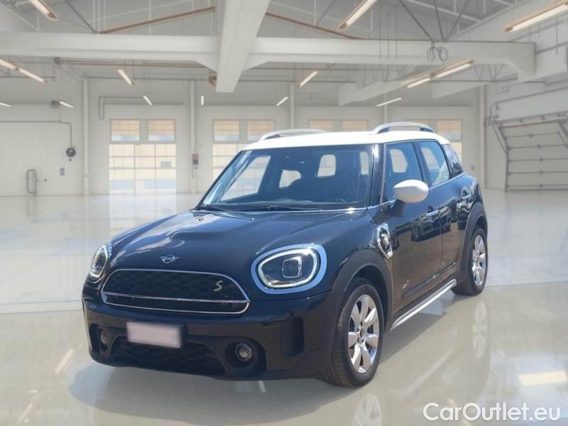 Mini  Countryman MINI  / 2020 / 5P / BERLINA COOPER S E ALL4 BUSINESS AUTOM. #1