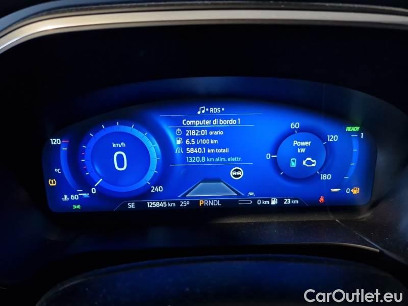 Ford  Kuga FORD  / 2019 / 5P / SUV 2.5 BENZINA PHEV 225CV 2WD TIT.BUS. AUT #4