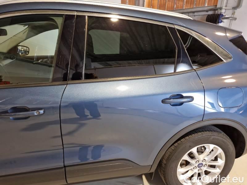 Ford  Kuga FORD  / 2019 / 5P / SUV 2.5 BENZINA PHEV 225CV 2WD TIT.BUS. AUT #38