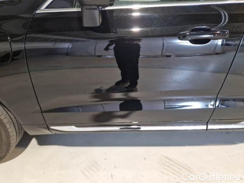 Volvo  XC60 VOLVO  / 2017 / 5P / SUV T6 PLUG-IN AWD AUTO RECHARGE INS. EXP #49