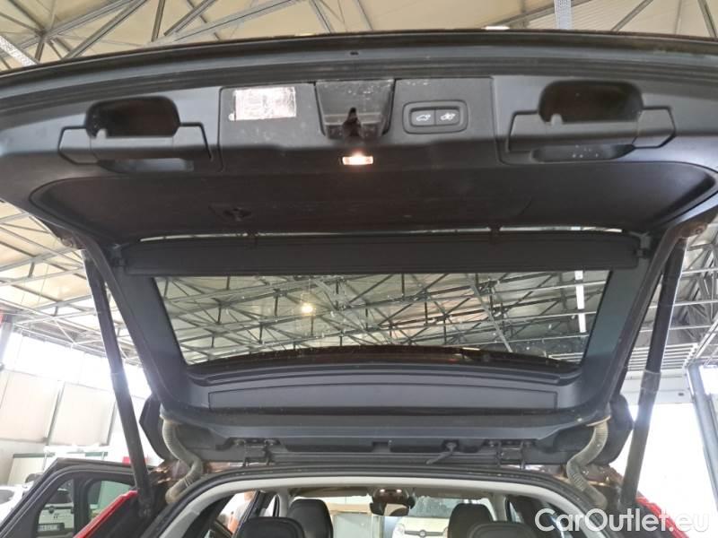 Volvo  XC60 VOLVO  / 2017 / 5P / SUV T6 PLUG-IN AWD AUTO RECHARGE INS. EXP #101