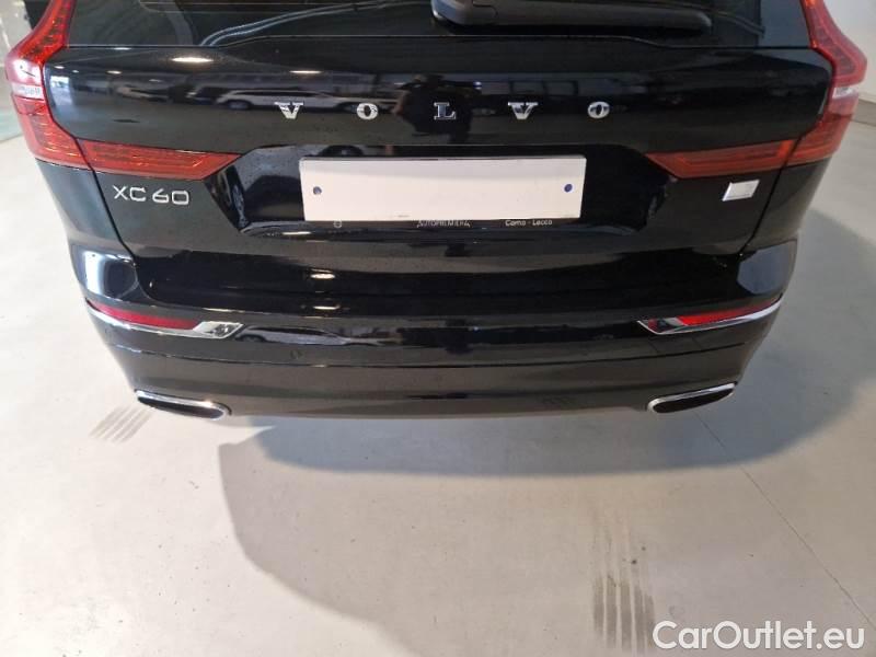 Volvo  XC60 VOLVO  / 2017 / 5P / SUV T6 PLUG-IN AWD AUTO RECHARGE INS. EXP #37