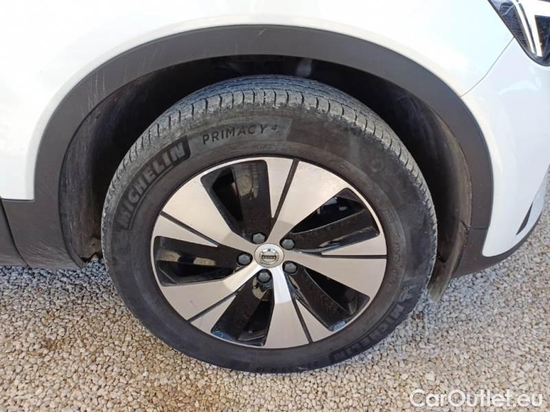 Volvo  XC 40 VOLVO XC40 / 2021 / 5P / SUV T5 RECHARGE PLUG-IN AUTO PLUS BRIGHT #63