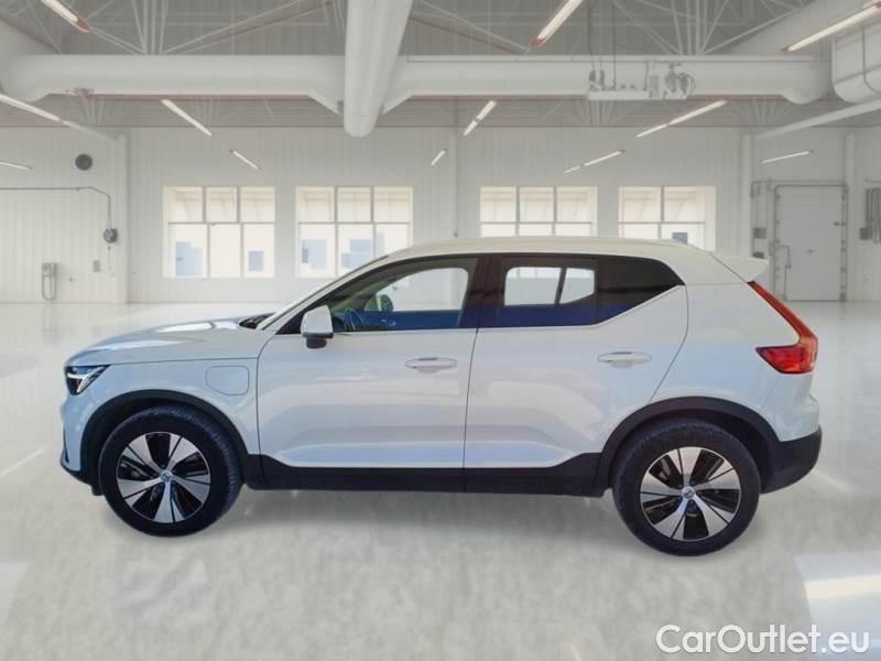 Volvo  XC 40 VOLVO XC40 / 2021 / 5P / SUV T5 RECHARGE PLUG-IN AUTO PLUS BRIGHT #8