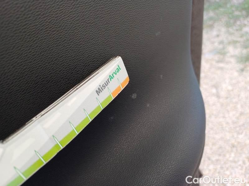Volvo  XC 40 VOLVO XC40 / 2021 / 5P / SUV T5 RECHARGE PLUG-IN AUTO CORE #112