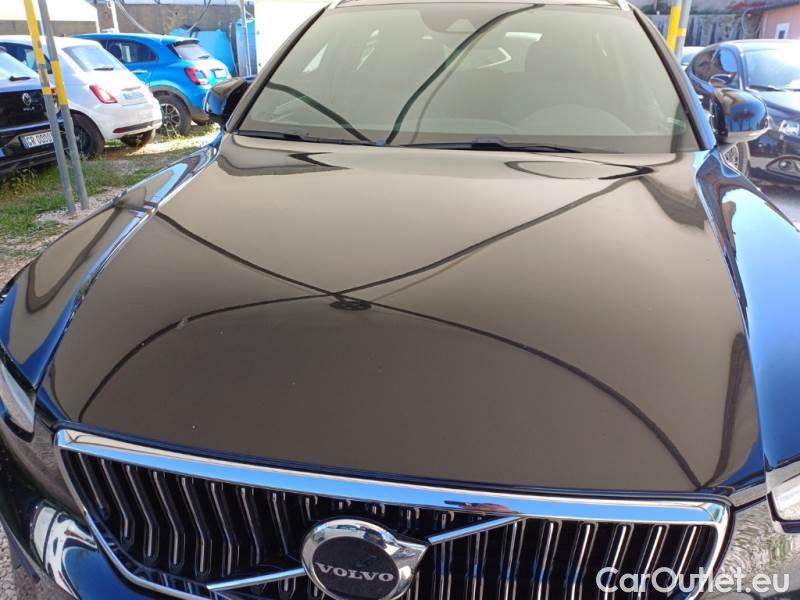 Volvo  XC 40 VOLVO XC40 / 2021 / 5P / SUV T5 RECHARGE PLUG-IN AUTO CORE #29