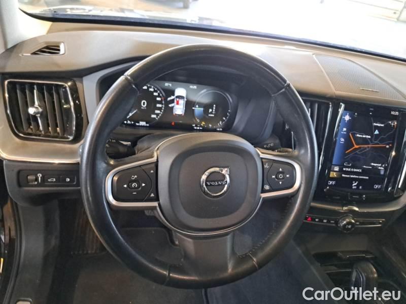 Volvo  XC60 VOLVO  / 2017 / 5P / SUV T6 PLUG-IN AWD AUTO RECHARGE INS. EXP #118