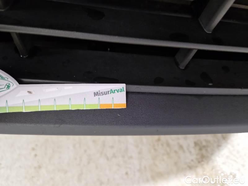 Volvo  XC 40 VOLVO XC40 / 2021 / 5P / SUV T4 RECHARGE PLUG-IN AUTO ESSENTIAL #27
