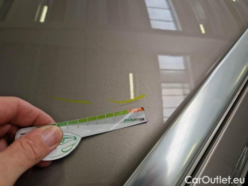 Volvo  XC 40 VOLVO XC40 / 2017 / 5P / SUV T5 PLUG-IN HYBRID AUTO RECHARGE INSCR. #24