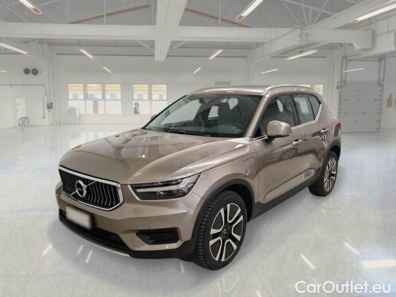 Volvo  XC 40 VOLVO XC40 / 2017 / 5P / SUV T5 PLUG-IN HYBRID AUTO RECHARGE INSCR. #1