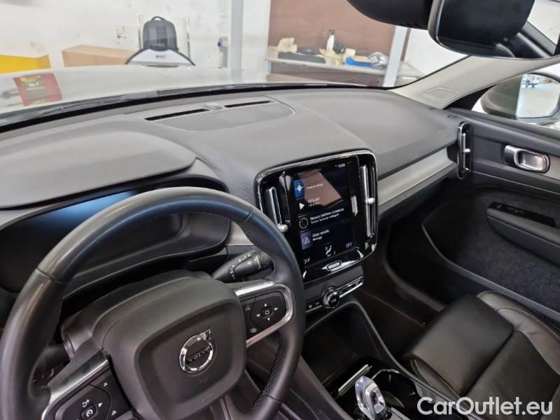 Volvo  XC 40 VOLVO XC40 / 2017 / 5P / SUV T5 PLUG-IN HYBRID AUTO RECHARGE INSCR. #79