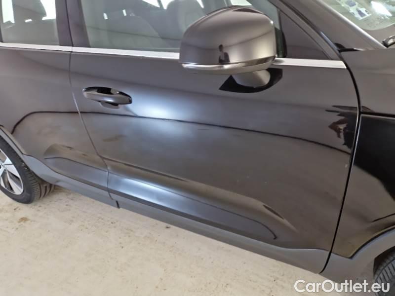 Volvo  XC 40 VOLVO XC40 / 2021 / 5P / SUV T4 RECHARGE PLUG-IN AUTO ESSENTIAL #37