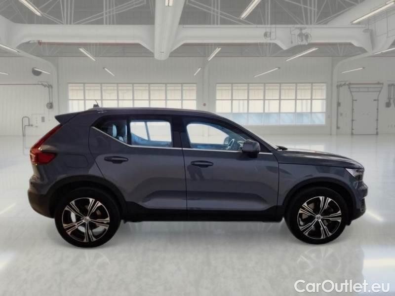 Volvo  XC 40 VOLVO XC40 / 2017 / 5P / SUV T5 PLUG-IN HYBRID AUTO RECHARGE INSCR. #7