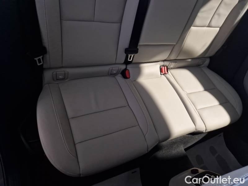 Volvo  XC 40 VOLVO XC40 / 2017 / 5P / SUV T5 PLUG-IN HYBRID AUTO RECHARGE INSCR. #16