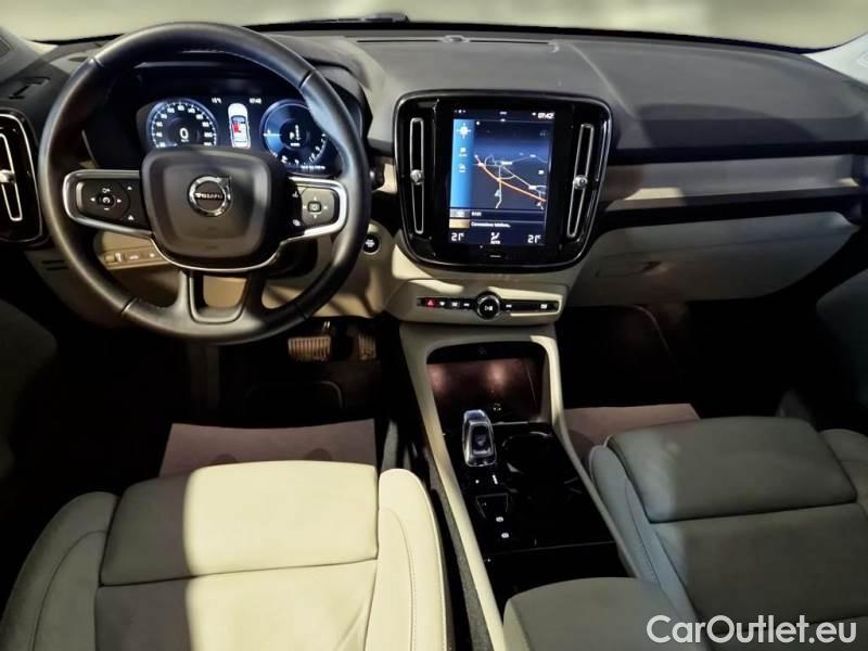 Volvo  XC 40 VOLVO XC40 / 2017 / 5P / SUV T5 PLUG-IN HYBRID AUTO RECHARGE INSCR. #3