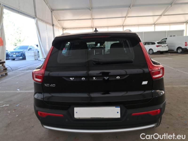 Volvo  XC 40 VOLVO XC40 / 2021 / 5P / SUV T4 RECHARGE PLUG-IN AUTO ESSENTIAL #48