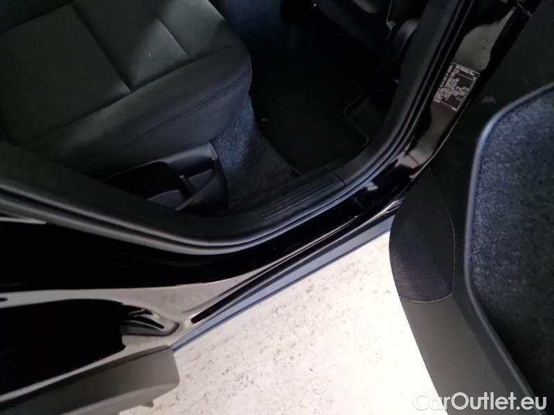 Volvo  XC 40 VOLVO XC40 / 2021 / 5P / SUV T4 RECHARGE PLUG-IN AUTO ESSENTIAL #115