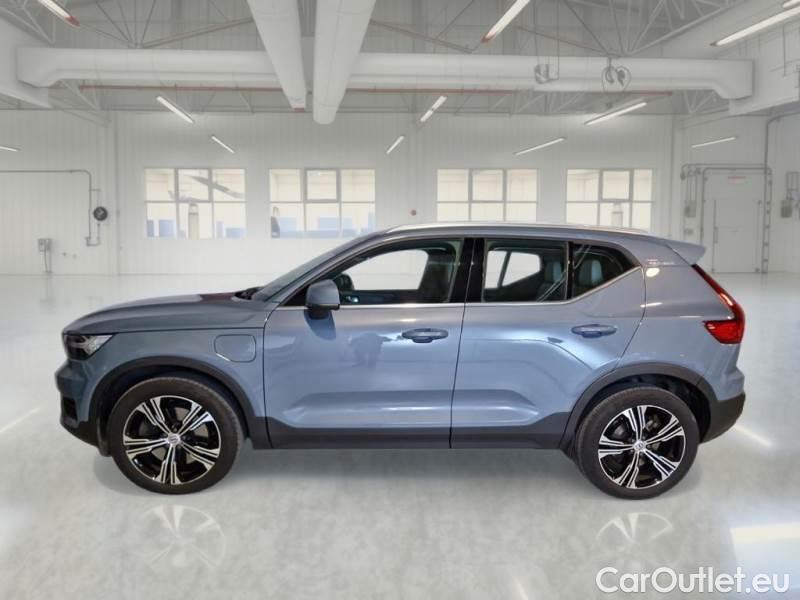 Volvo  XC 40 VOLVO XC40 / 2017 / 5P / SUV T5 PLUG-IN HYBRID AUTO RECHARGE INSCR. #8