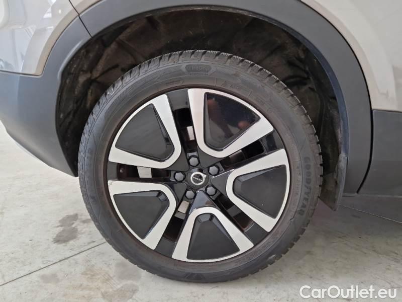 Volvo  XC 40 VOLVO XC40 / 2017 / 5P / SUV T5 PLUG-IN HYBRID AUTO RECHARGE INSCR. #66