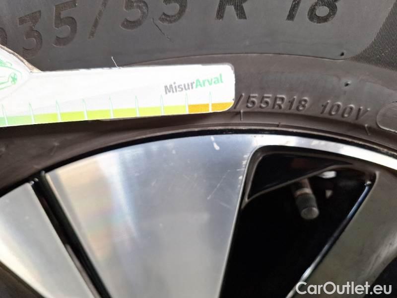 Volvo  XC 40 VOLVO XC40 / 2021 / 5P / SUV T4 RECHARGE PLUG-IN AUTO CORE #74