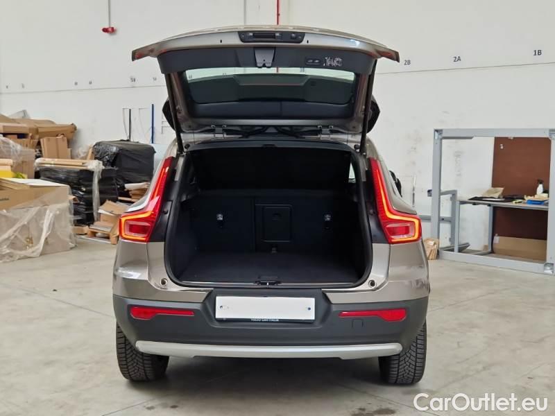 Volvo  XC 40 VOLVO XC40 / 2017 / 5P / SUV T5 PLUG-IN HYBRID AUTO RECHARGE INSCR. #5
