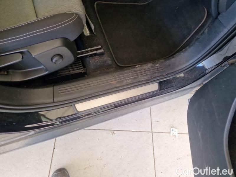 Volvo  XC 40 VOLVO XC40 / 2021 / 5P / FUORISTRADA T4 RECHARGE PLUG-IN AUTO CORE N1 #109