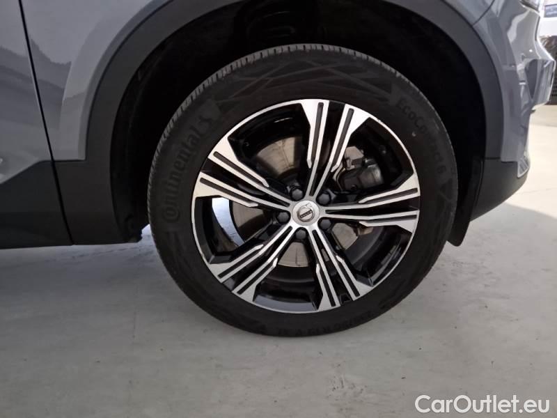 Volvo  XC 40 VOLVO XC40 / 2017 / 5P / SUV T5 PLUG-IN HYBRID AUTO RECHARGE INSCR. #29