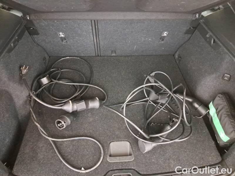 Volvo  XC 40 VOLVO XC40 / 2021 / 5P / SUV T4 RECHARGE PLUG-IN AUTO ESSENTIAL #93