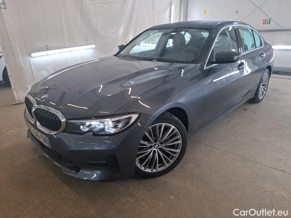 Bmw  Serie 3 BMW Série 3 Berline / 2018 / 4P / Berline 316d 122ch Business Design BVA8 #1