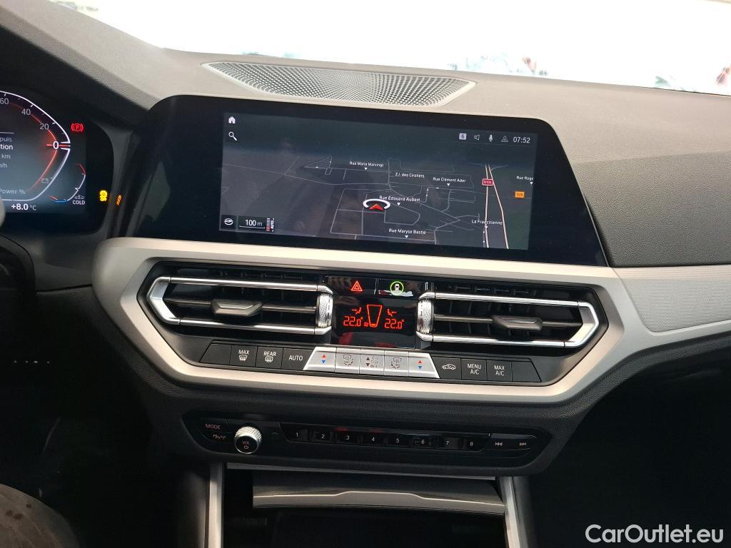 Bmw  Serie 3 BMW Série 3 Berline / 2018 / 4P / Berline 316d 122ch Business Design BVA8 #7
