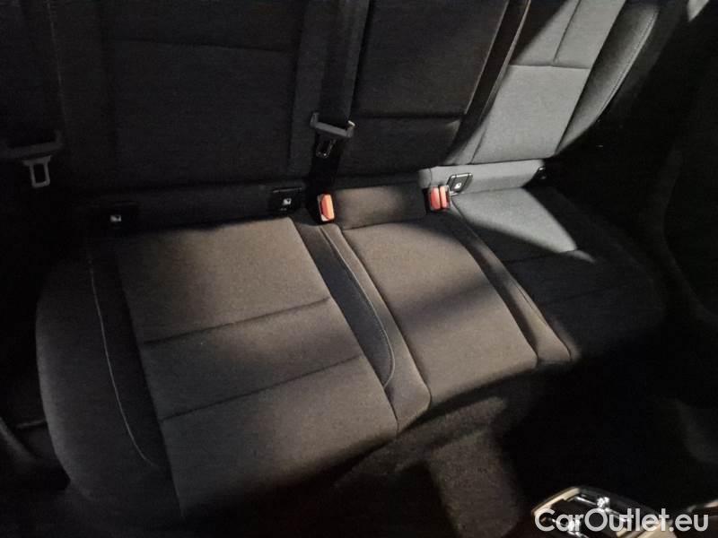 Volvo  XC 40 VOLVO XC40 / 2021 / 5P / SUV RECHARGE CORE #16