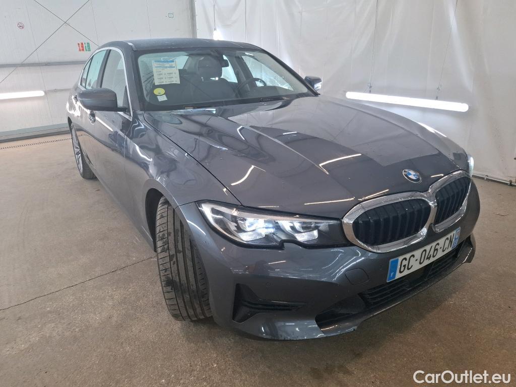 Bmw  Serie 3 BMW Série 3 Berline / 2018 / 4P / Berline 316d 122ch Business Design BVA8 #4