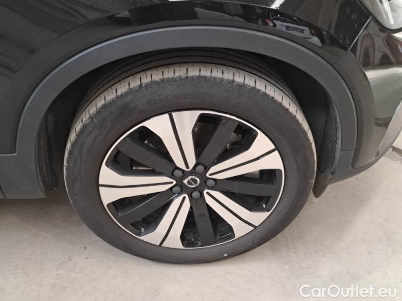 Volvo  XC 40 VOLVO XC40 / 2021 / 5P / SUV RECHARGE CORE #26