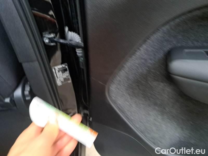 Volvo  XC 40 VOLVO XC40 / 2021 / 5P / SUV RECHARGE CORE #36