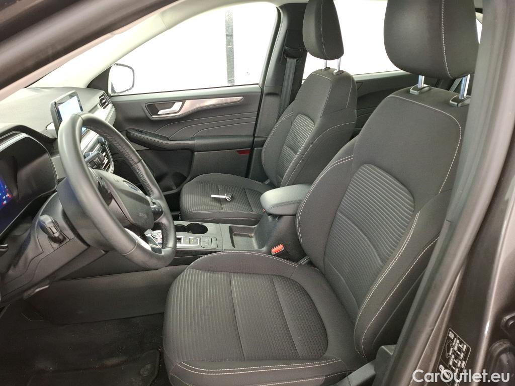 Ford  Kuga  Titanium Hybrid 2.5 190CV BVA6 E6dT #8