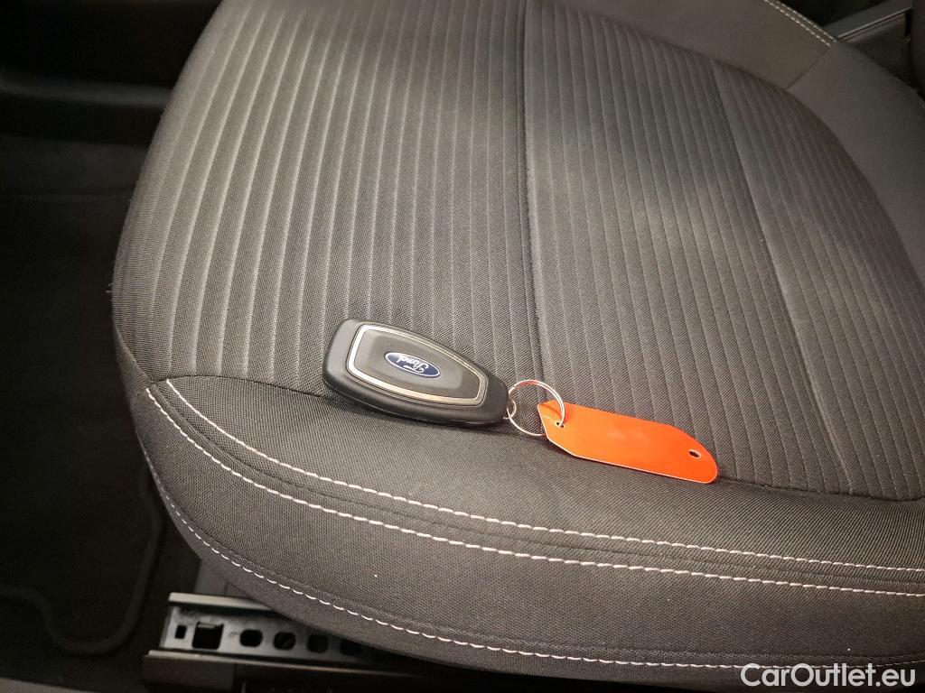 Ford  Kuga  Titanium Hybrid 2.5 190CV BVA6 E6dT #12