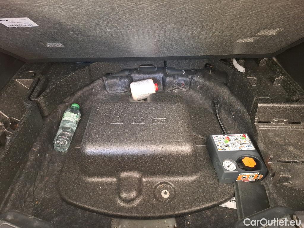 Ford  Kuga  Titanium Hybrid 2.5 190CV BVA6 E6dT #11