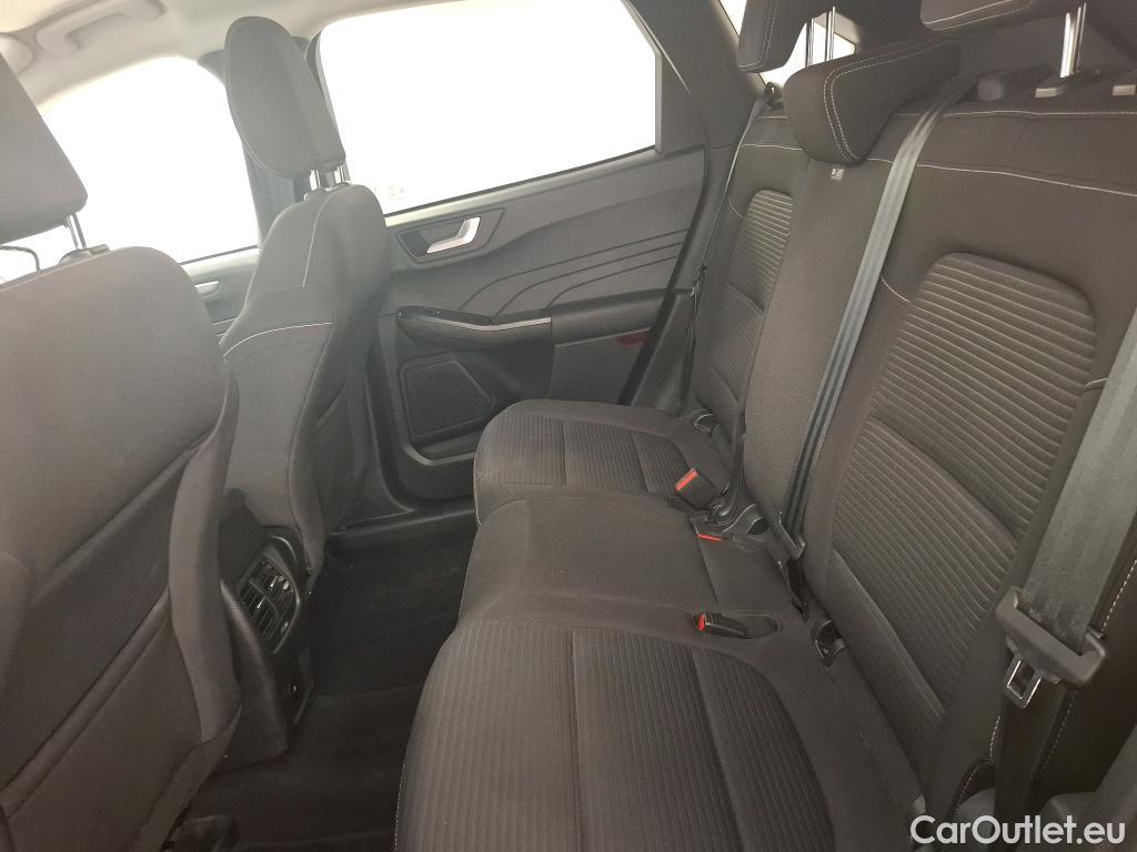 Ford  Kuga  Titanium Hybrid 2.5 190CV BVA6 E6dT #9