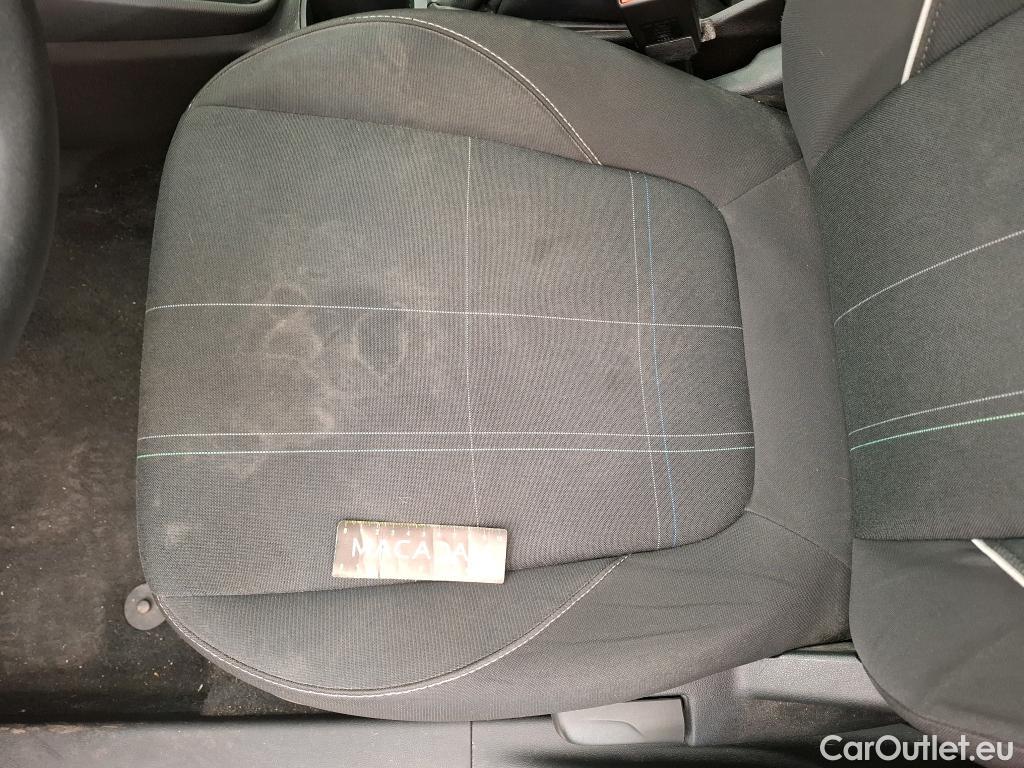 Ford  Fiesta  Business NAV 1.0 EcoBoost 100CV BVM6 E6 #6