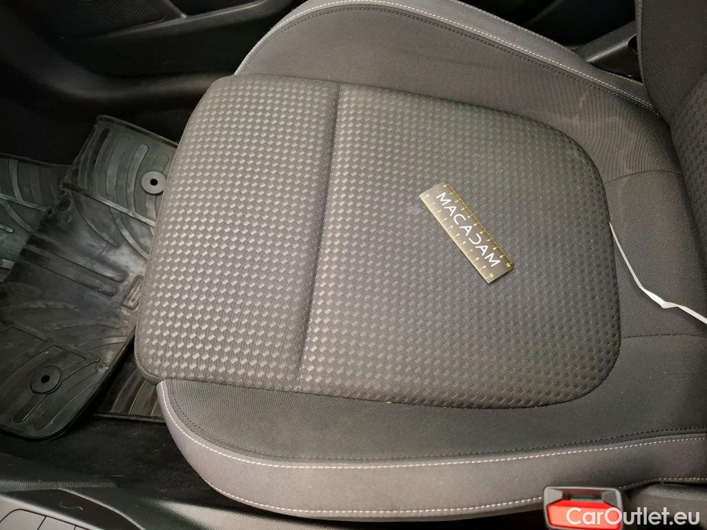 Ford  Focus  SW / 2018 / 5P / Break SW - 1.5 EcoBlue 120 Trend Business #44