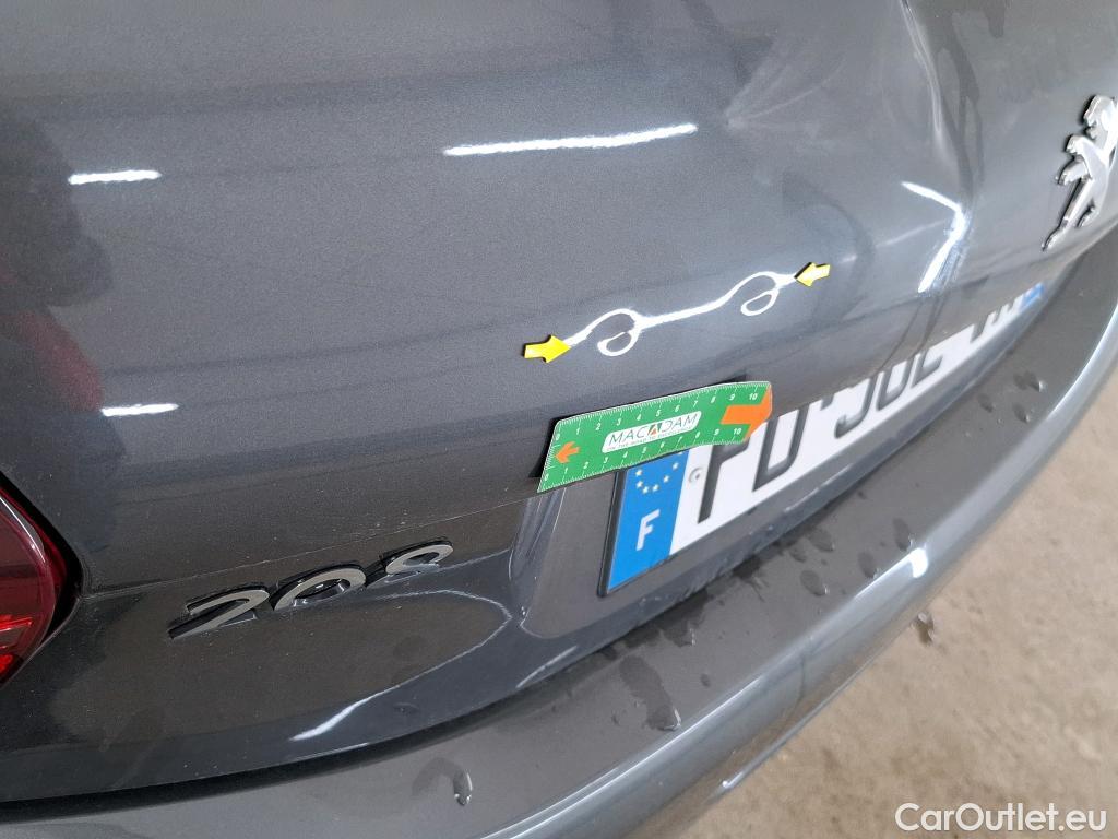 Peugeot  208  Allure Business 1.2 PureTech 110CV BVM6 E6dT #3