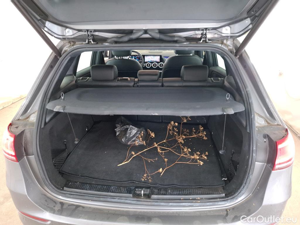 Mercedes  B-Klasse MERCEDES-BENZ Classe B / 2019 / 5P / monospace B 200 d AMG Line Edition BA8 #10