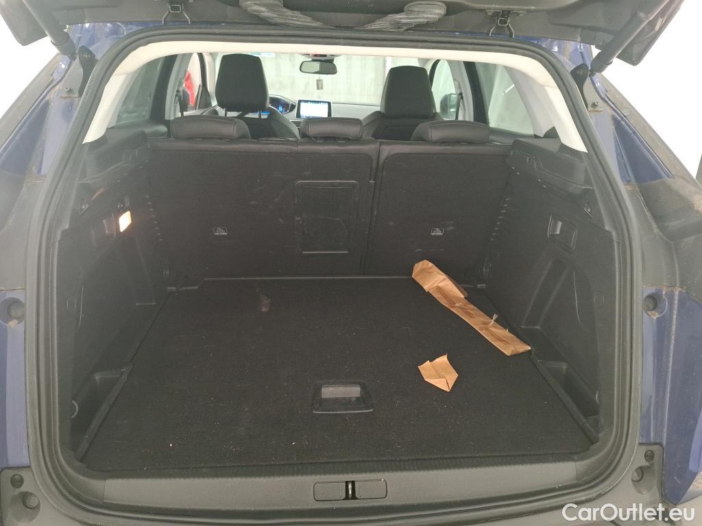 Peugeot  3008  Allure Business 1.5 HDi 130CV BVA8 E6d #10