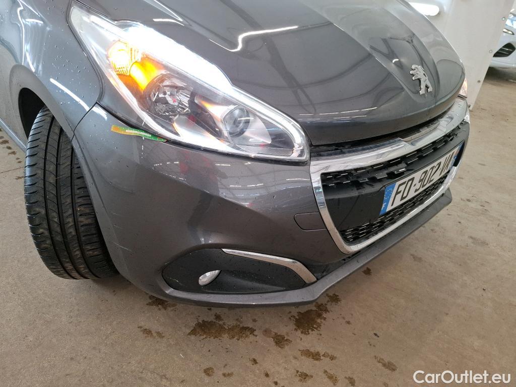 Peugeot  208  Allure Business 1.2 PureTech 110CV BVM6 E6dT #23