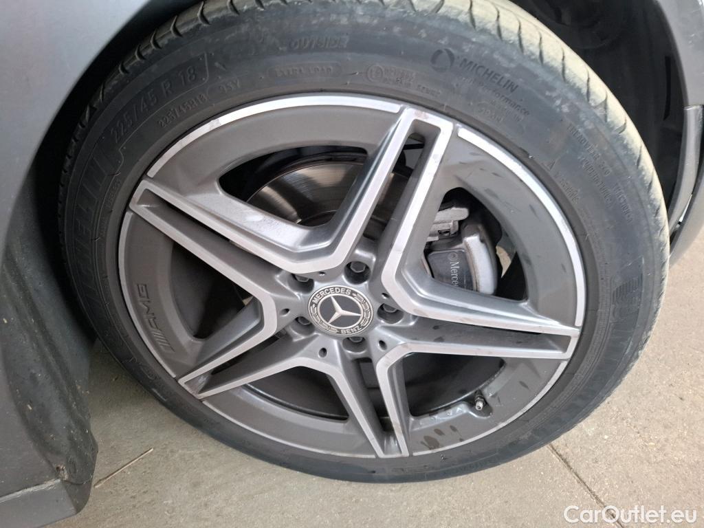 Mercedes  B-Klasse MERCEDES-BENZ Classe B / 2019 / 5P / monospace B 200 d AMG Line Edition BA8 #8