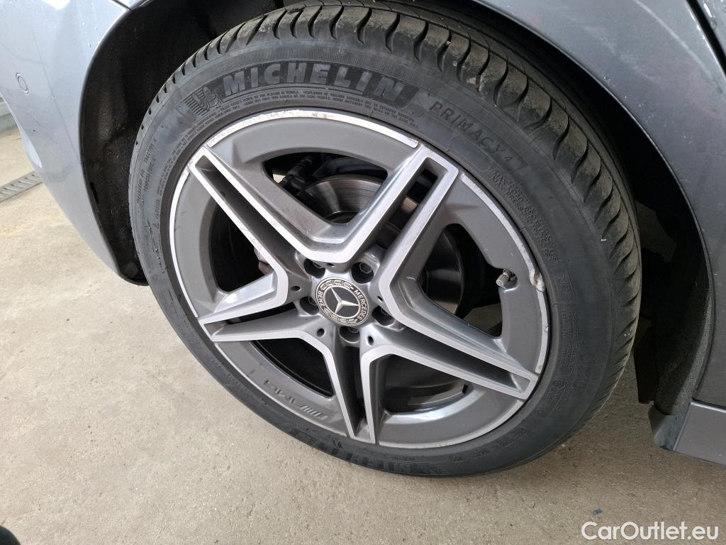 Mercedes  B-Klasse MERCEDES-BENZ Classe B / 2019 / 5P / monospace B 200 d AMG Line Edition BA8 #1