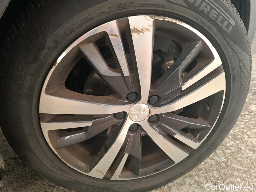 Peugeot  3008  Allure Business 1.5 HDi 130CV BVA8 E6d #27