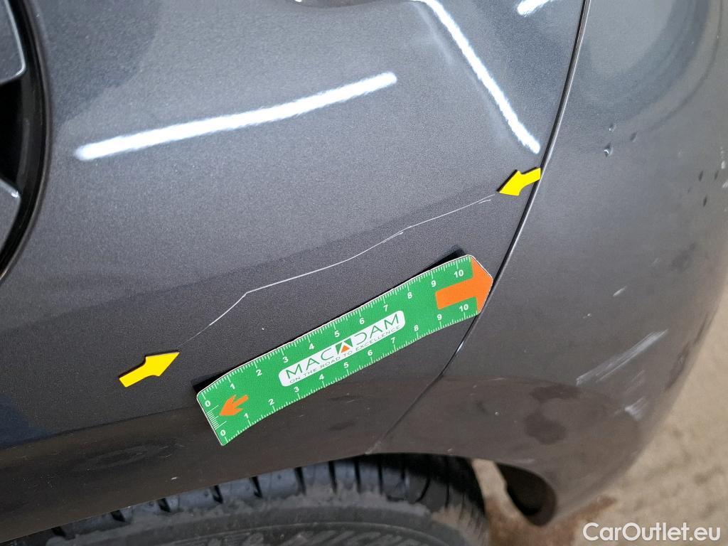 Peugeot  208  Allure Business 1.2 PureTech 110CV BVM6 E6dT #12