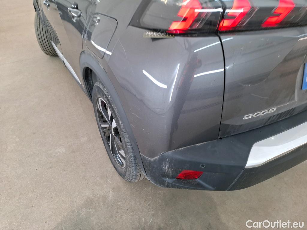  Peugeot  2008  Allure Business 1.5 HDi 130CV BVA8 E6d #24