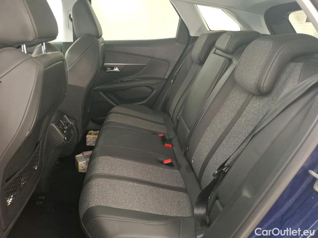 Peugeot  3008  Allure Business 1.5 HDi 130CV BVA8 E6d #9